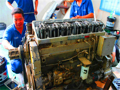 康明斯柴油發(fā)動(dòng)機、柴油發(fā)電機組、工程機械康明斯動(dòng)力特約維修保養服務(wù)站